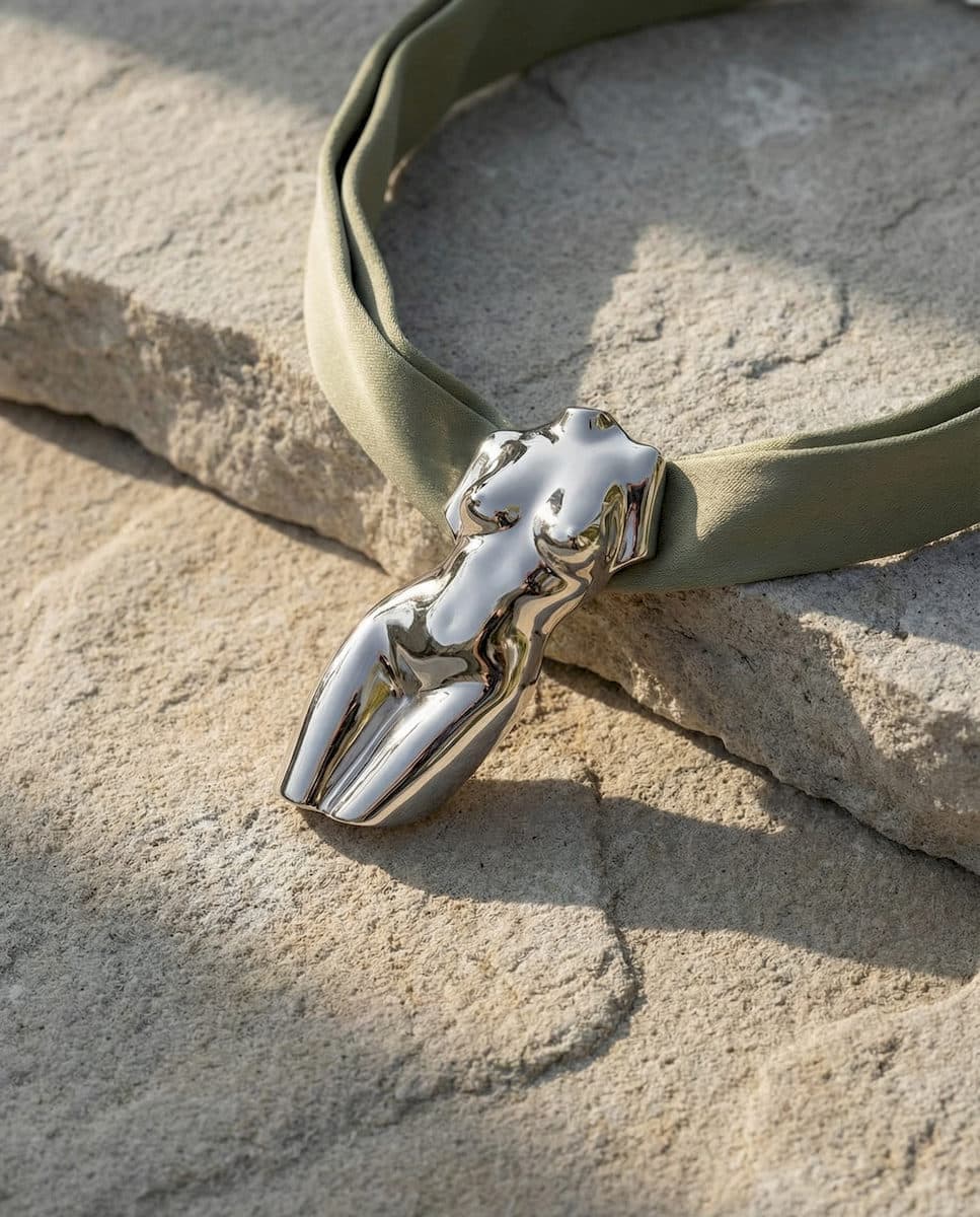 Jewellery — JE119